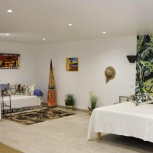 Mas De Bellegou Bed & Breakfast ปอร์ทิราญ ภายนอก รูปภาพ